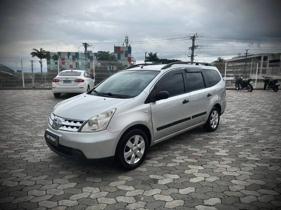 NISSAN GRAND LIVINA 1.8 SL 16V FLEX 4P MANUAL